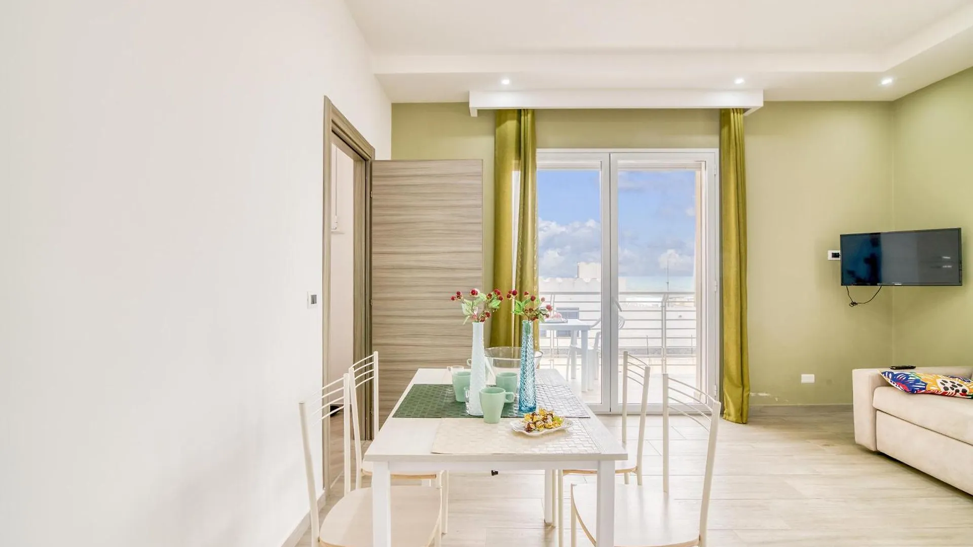 Corallo House 200 Mt From The Sea - Happy Rentals Augusta