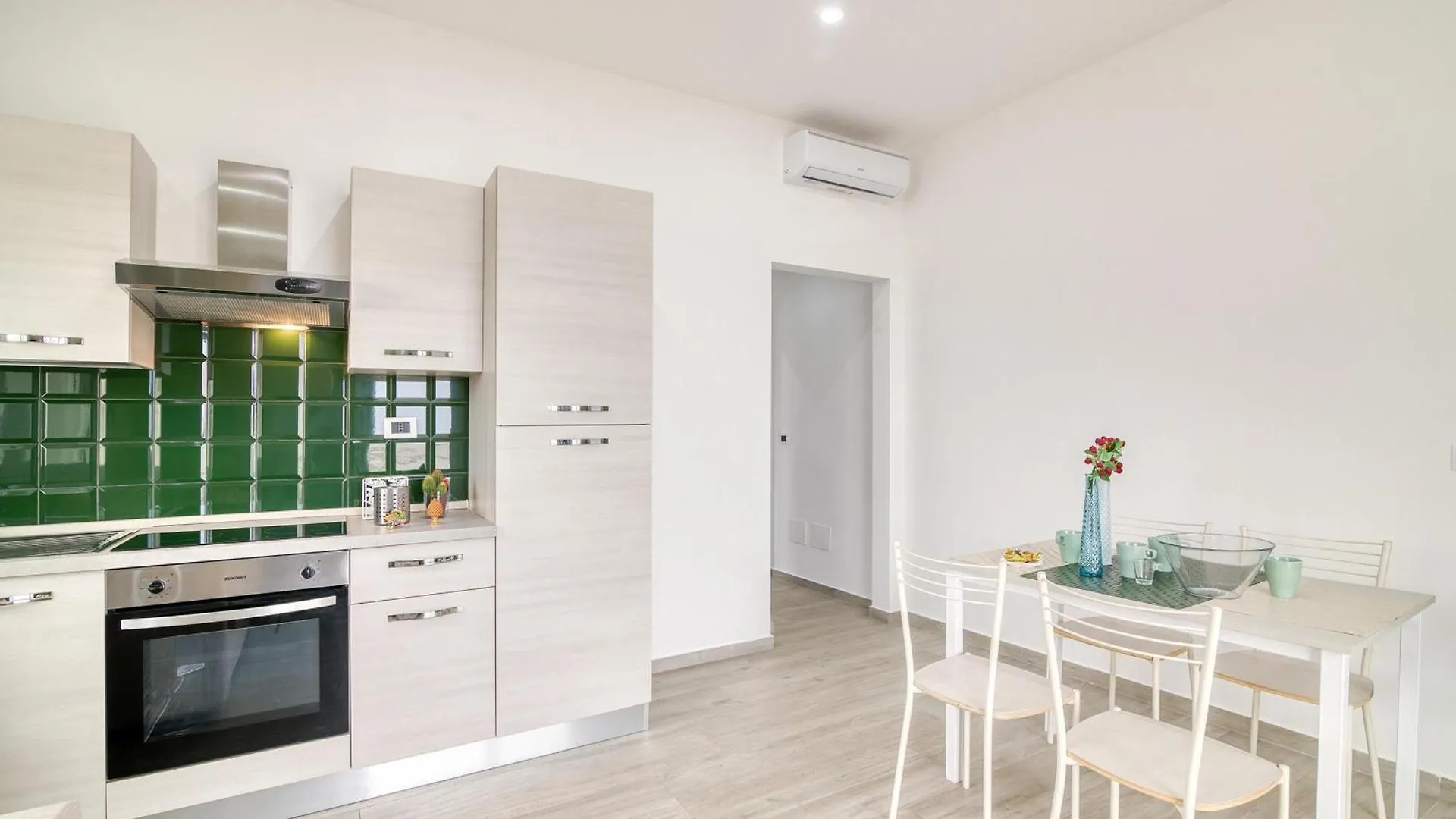 Corallo House 200 Mt From The Sea - Happy Rentals Augusta 0*,  Italy