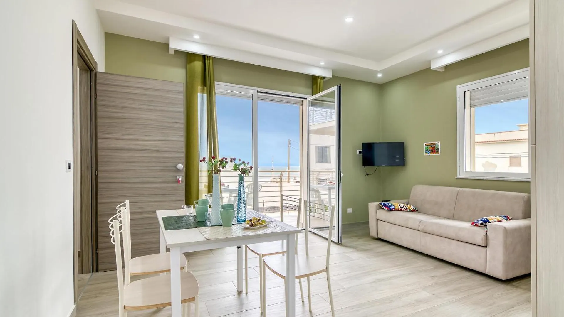 Apartment Corallo House 200 Mt From The Sea - Happy Rentals Augusta